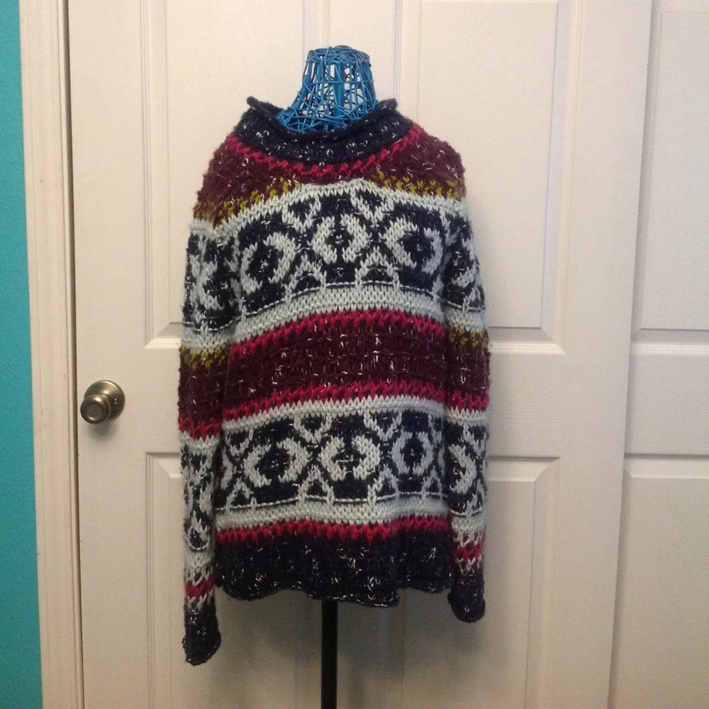 Silver Reed Pullover - Picture 2 of 4